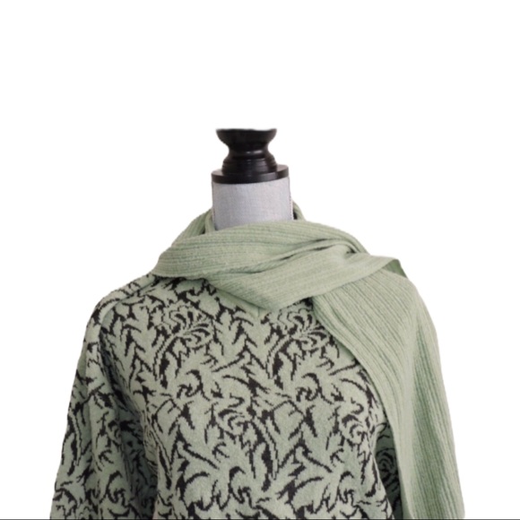 Micha Sweater XL - Picture 4 of 7